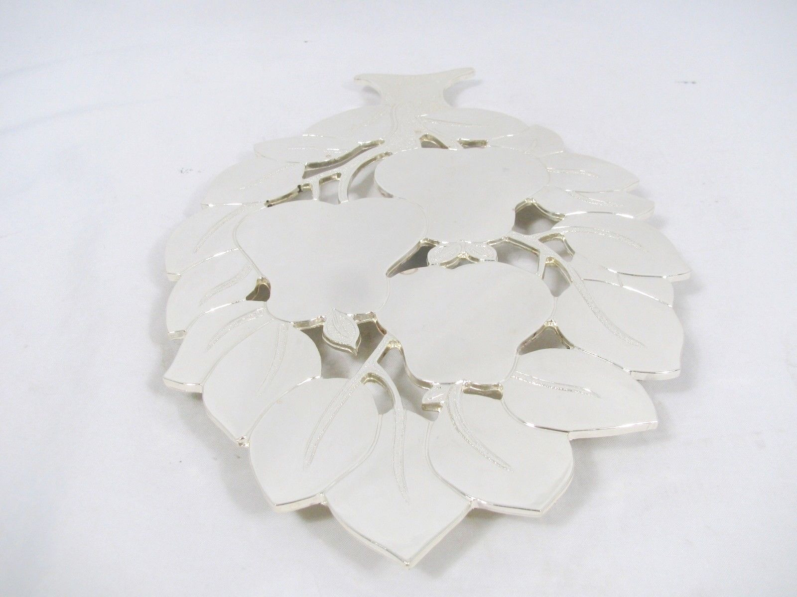 Wm A Rogers Pear Fruit Tree Trivet Silver Plated Wall Hanging