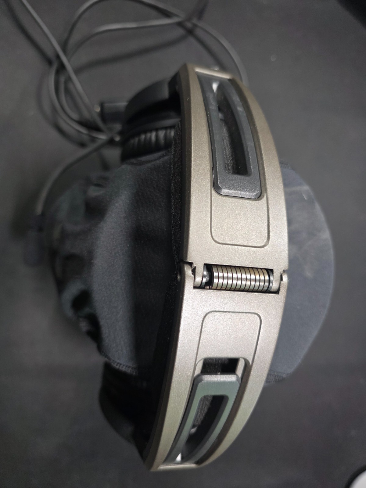 Bose A20 Aviation Headset with LEMO 6 Pin Plug, Bluetooth and Soft Case.