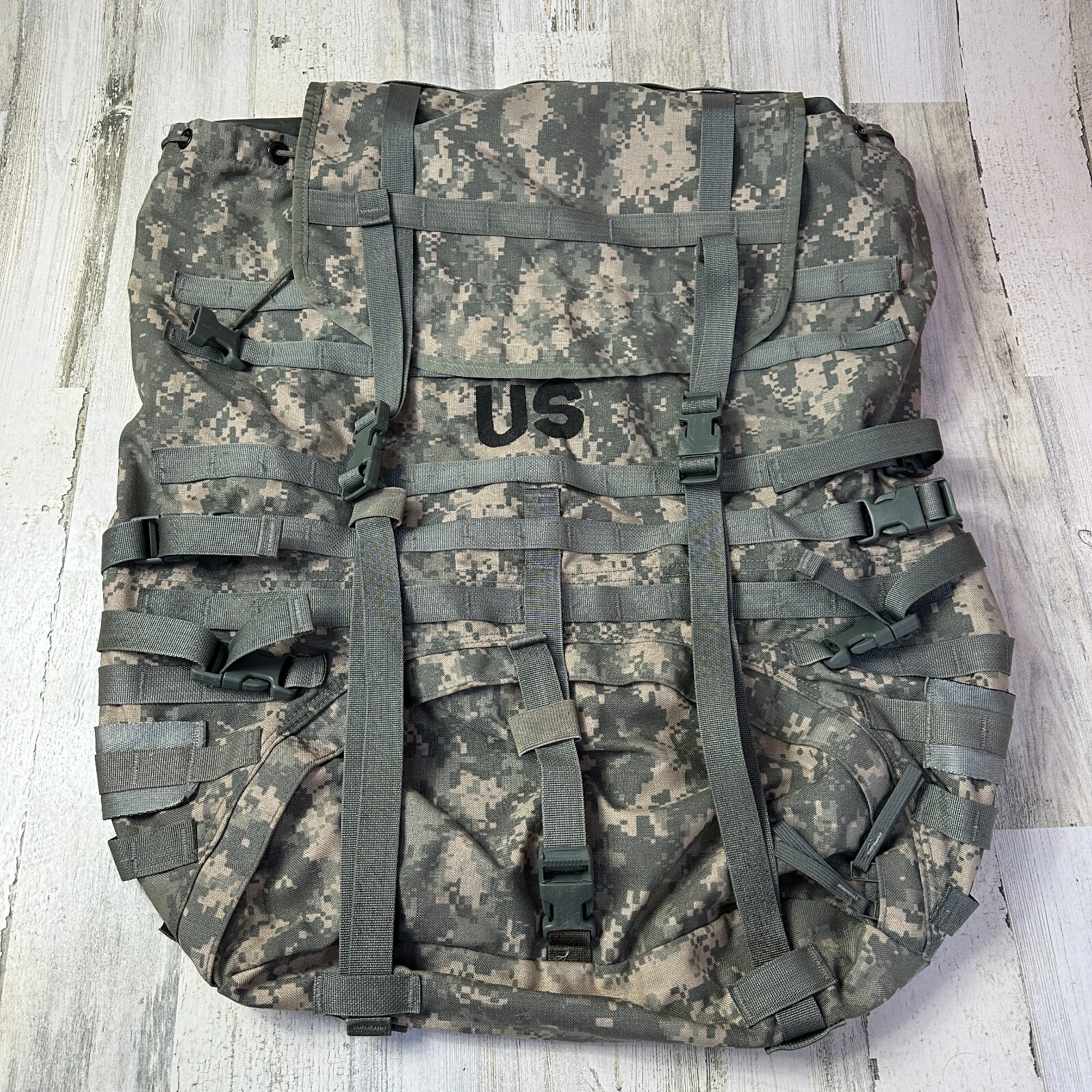 MOLLE II US Military Large Rucksack Field Pack ACU Digital Camo Military Surplus