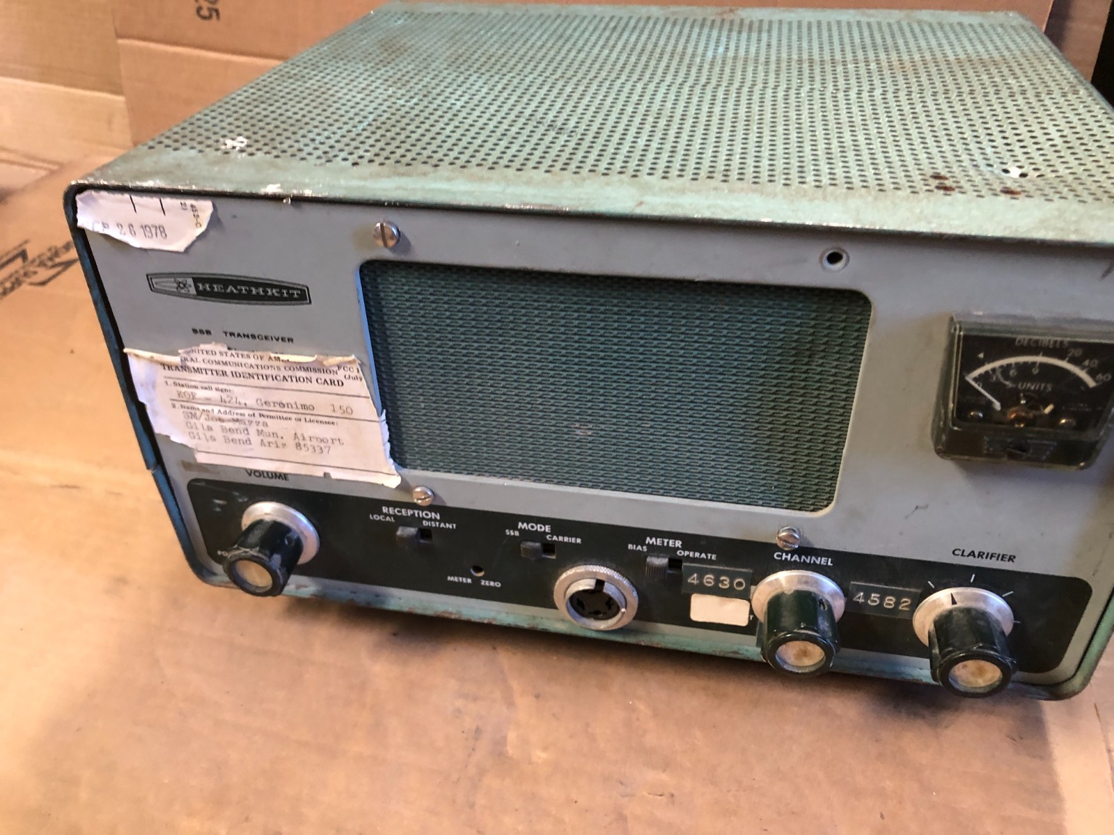 Heathkit HW-18-1 SSB Ham Radio Transceiver With Microphone FOR Parts Repair