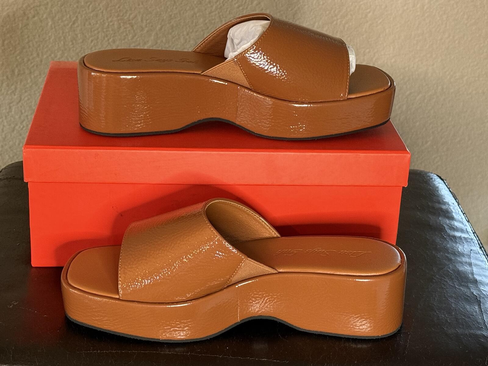 Lisa Says Gah Dakota Platfom size 9