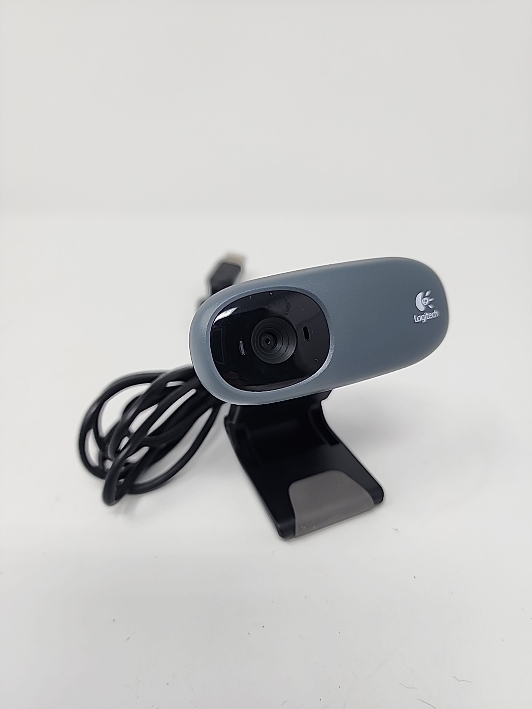 Logitech Webcam C110 (V-U0024) Fold Up Clip-On Webcam Built In Mic USB Tested