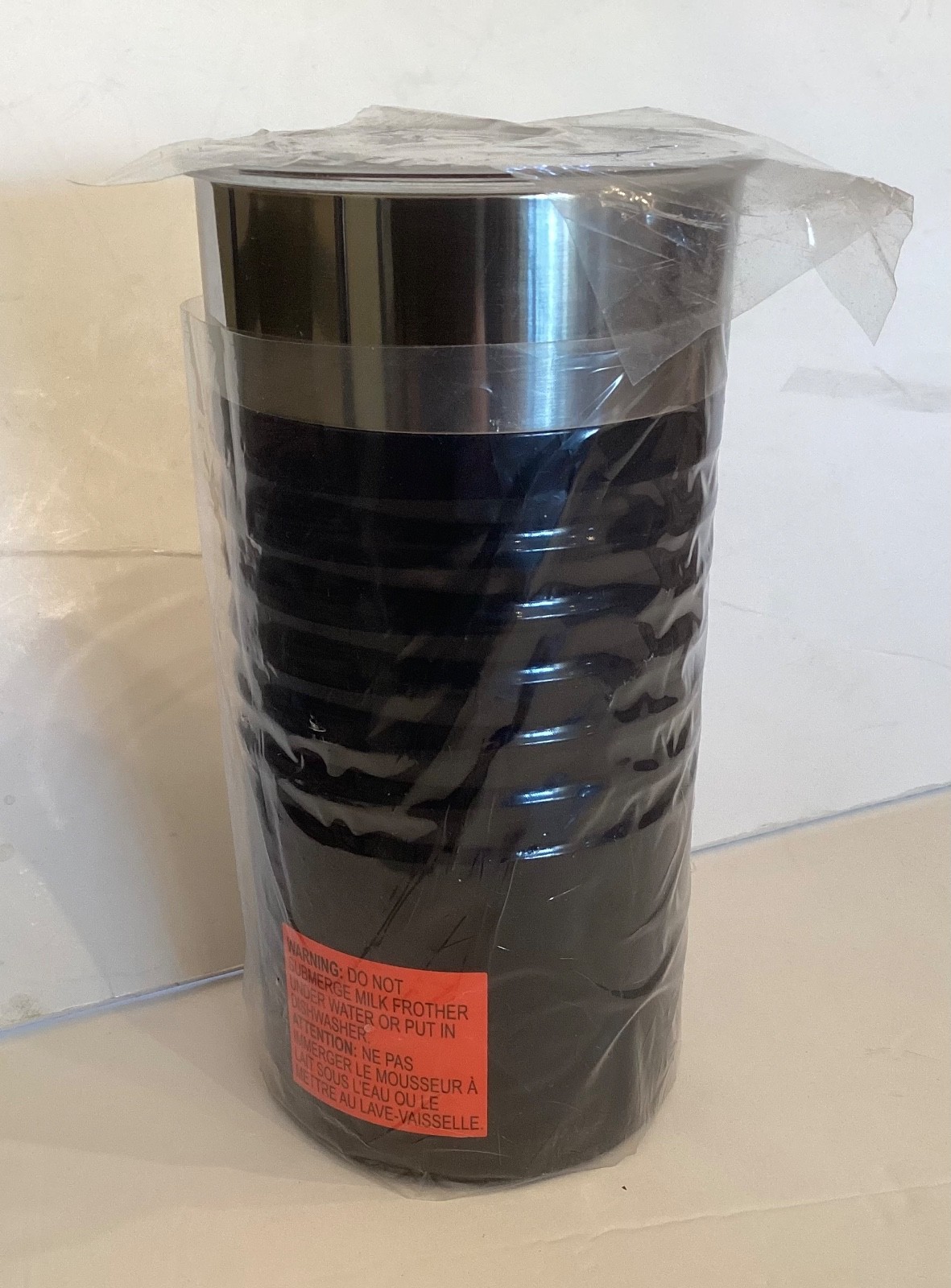 Keurig 6 Oz Standalone Frother Milk, Hot and Cold Frothing- NO CHARGING BASE