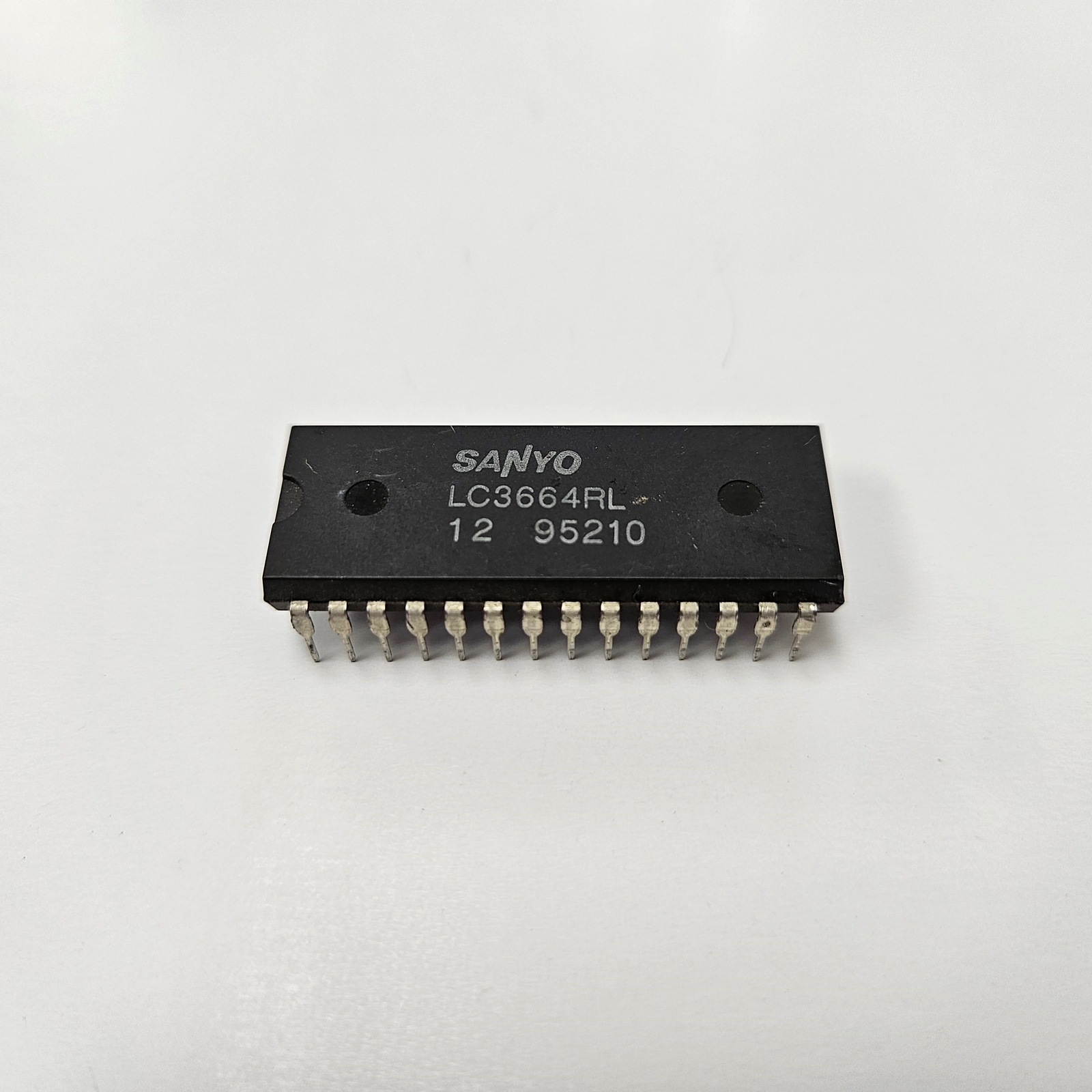 LC3664RL SANYO INTEGRATED CIRCUIT X1PC