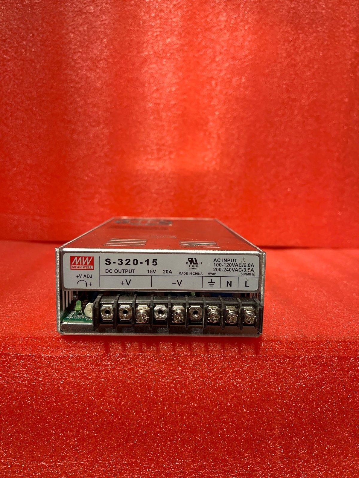 MW MEANWELL S-320-15 AC TO DC SWITCHING POWER SUPPLY 15v 20A