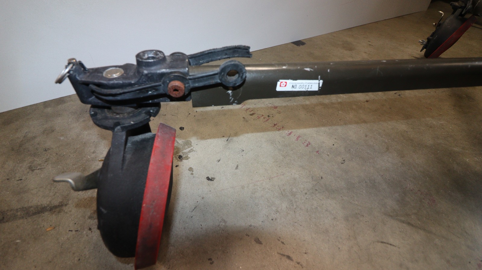 Heavy Duty Tripod Dolly Extra large wheels
