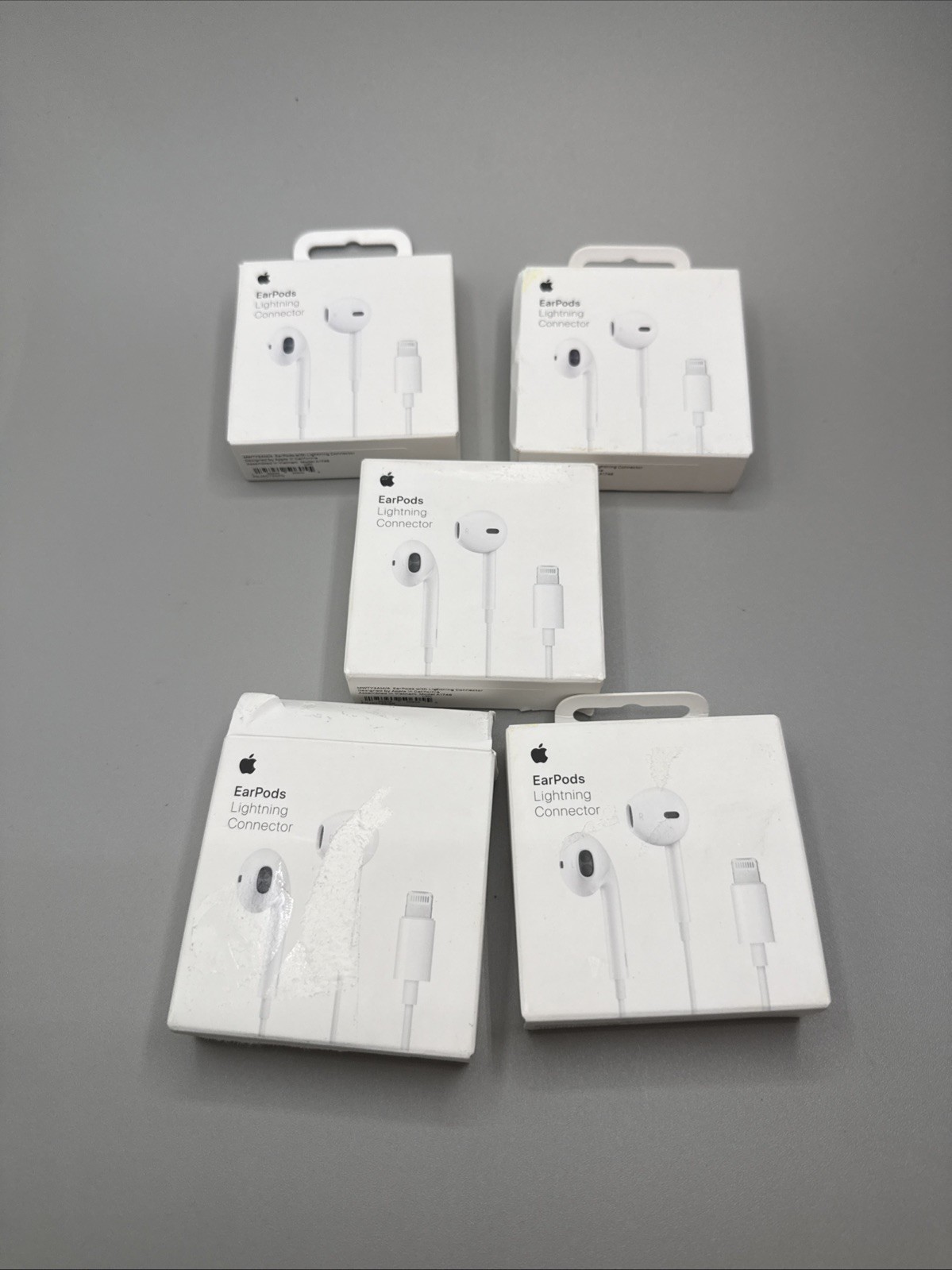 LOT OF 5 Wired Apple Earbuds - Lightning Headphone  Apple EarPods - A9