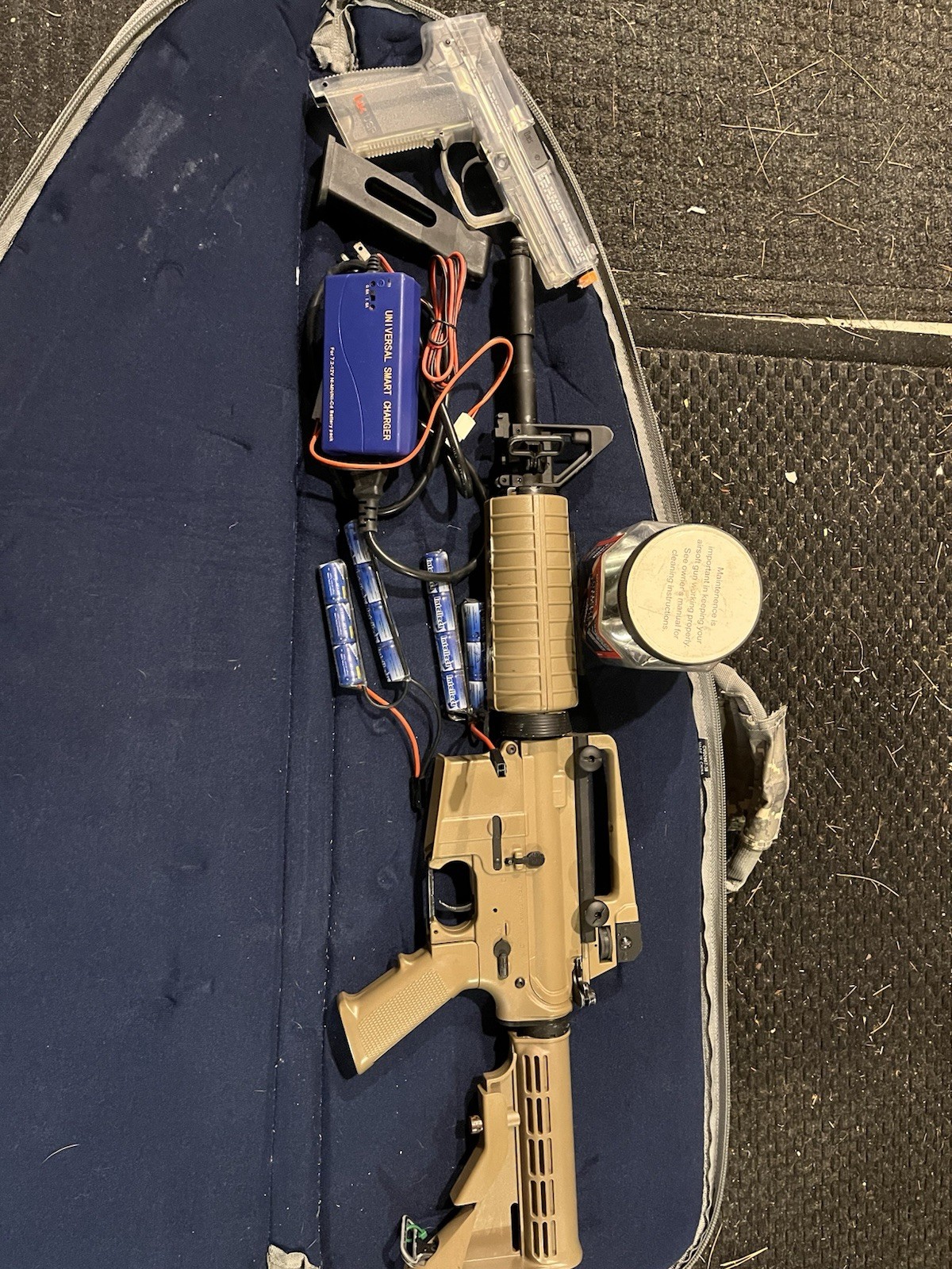 Airsoft M4 and Co2 Pistol Package