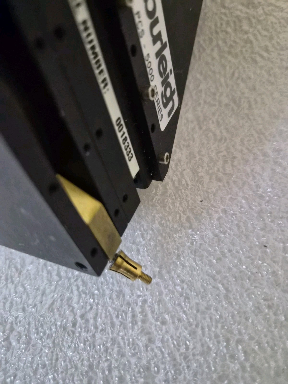 Burleigh PCS-5000 TS-5000-300 3-Axis Piezo Micromanipulator Patch Clamp Stage