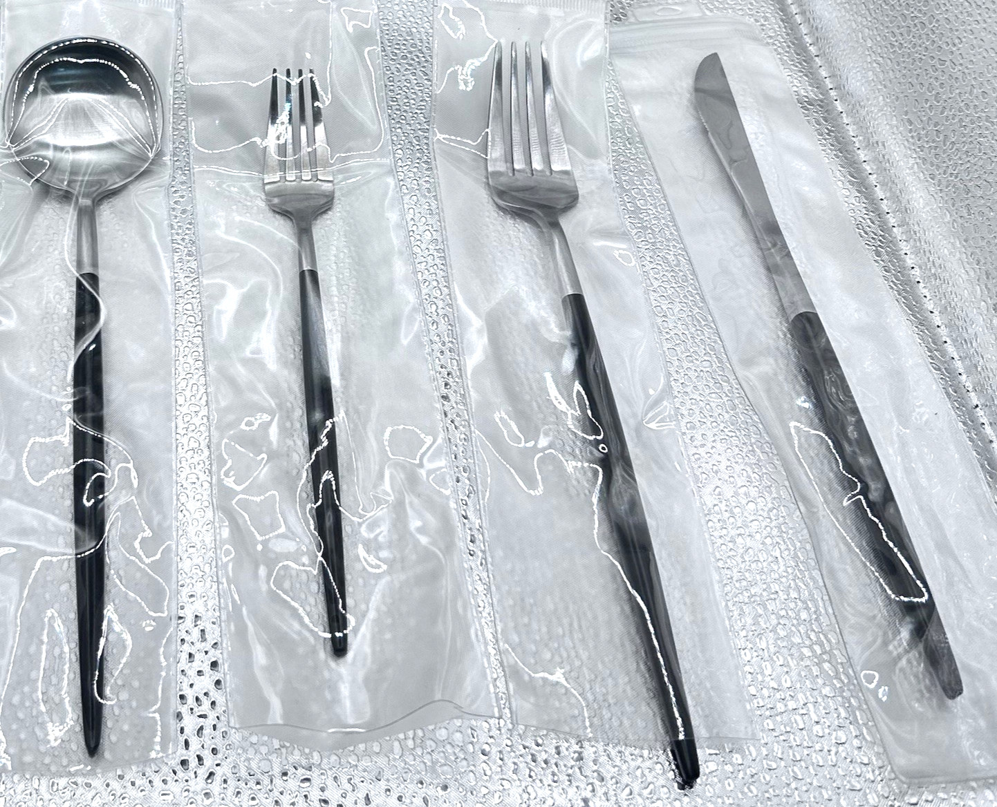 Modern Minimalist Black Handle Flatware 4-Piece Set Fork Knife Spoon