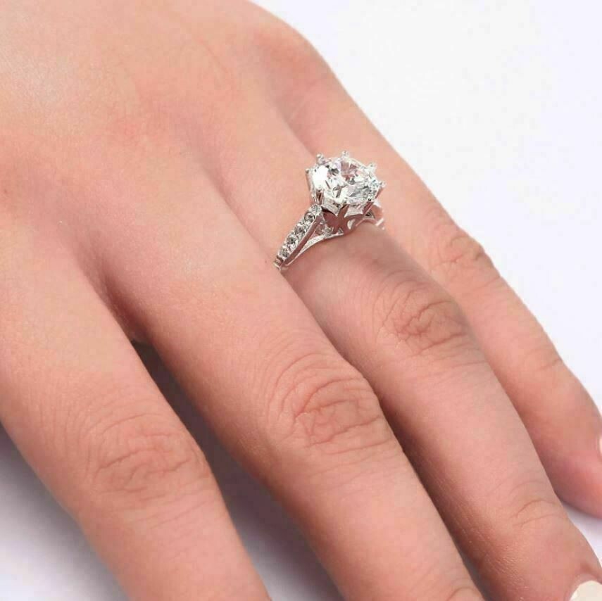 2.Ct Round Cut Lab-Created Diamond Solitaire Wedding Ring In 925 Sterling Silver