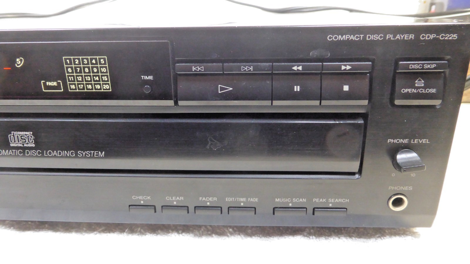 SONY CDP-C225 5-Disc CD Compact Disc Player Carousel Changer Tested