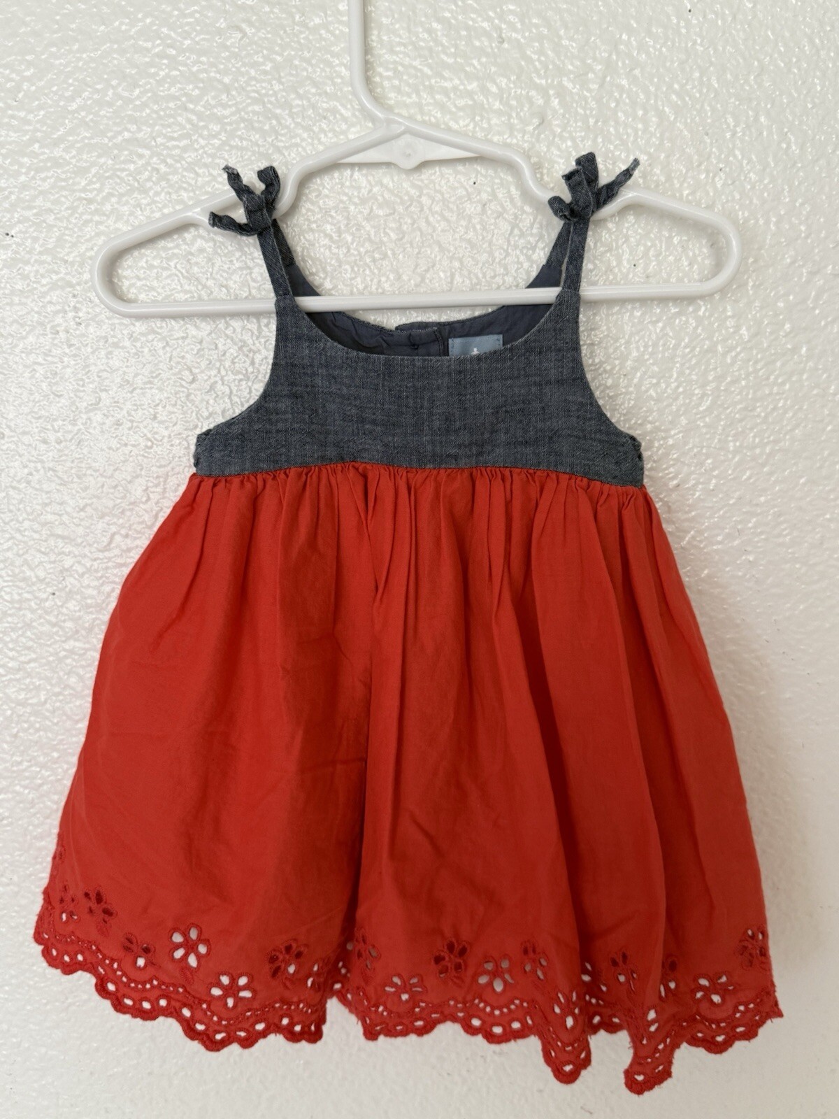 babyGap Toddler Red  Plaid Sleeveless Top, Size 6-12 Months