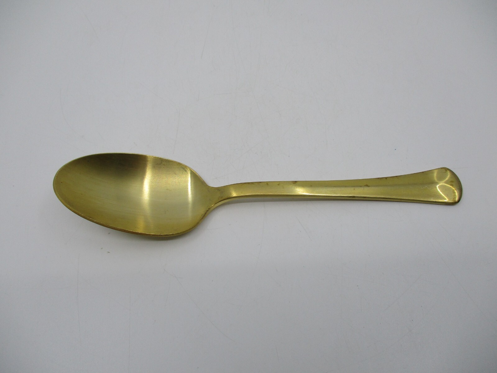 REED BARTON STAINLESS BAGUETTE MATTE GOLD PLACE/OVAL SOUP SPOON   - 7 1/8" 04B