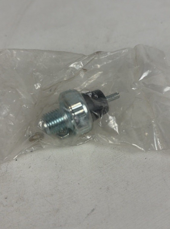 AIR BRAKE PRESSURE SWITCH FORD CHEVROLET 1956-1966 INTERNATIONAL TRUCK