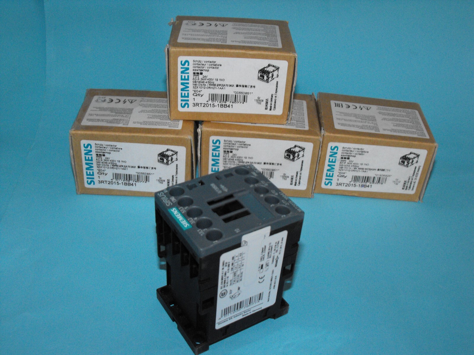 Siemens 3RT2015-1BB41.Contactor, 24V, 7A, 400V, 3kW,(LOT4PCS).NEW