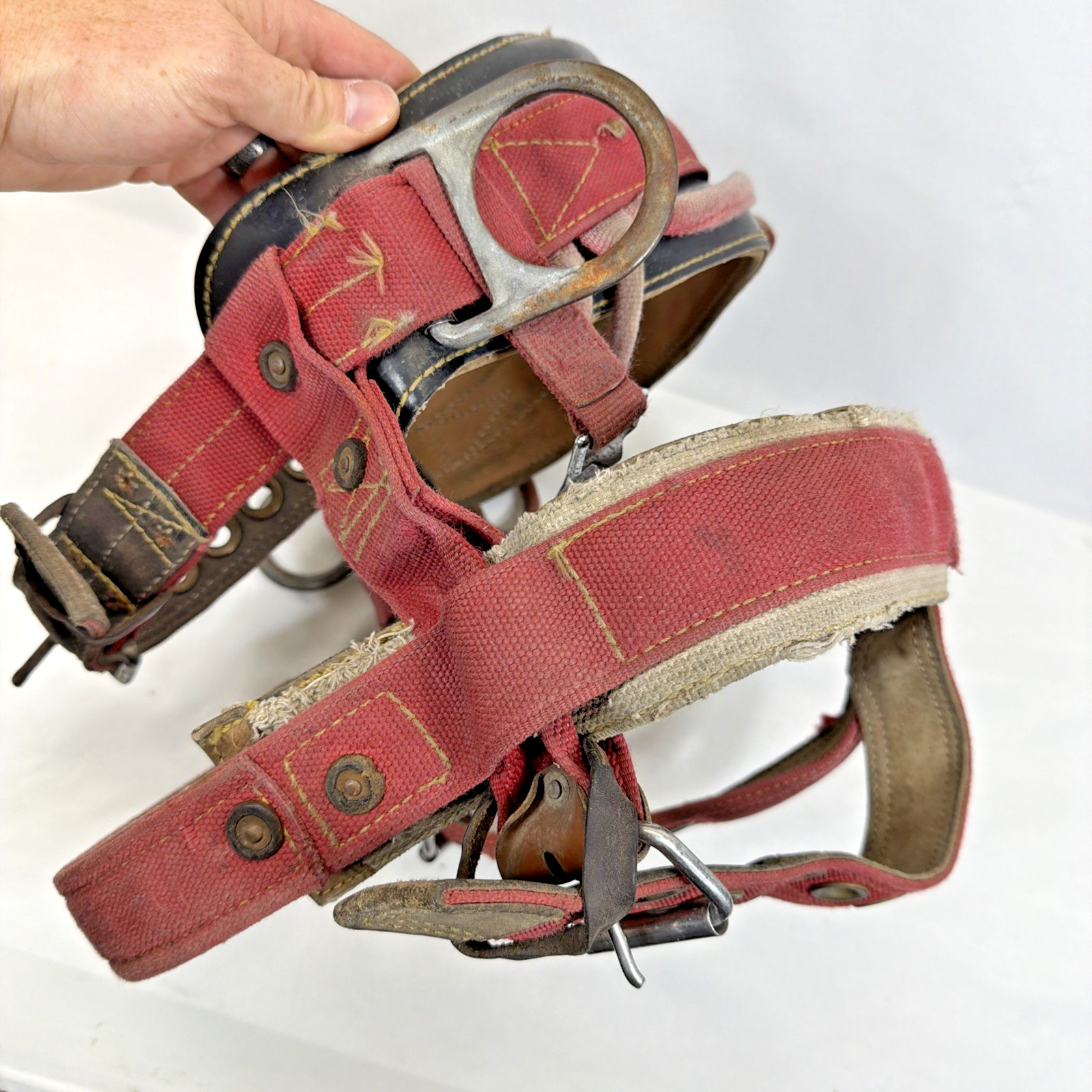 Weaver Leather Tree Climbing Harness Saddle Model 1040 Size Medium Arborist
