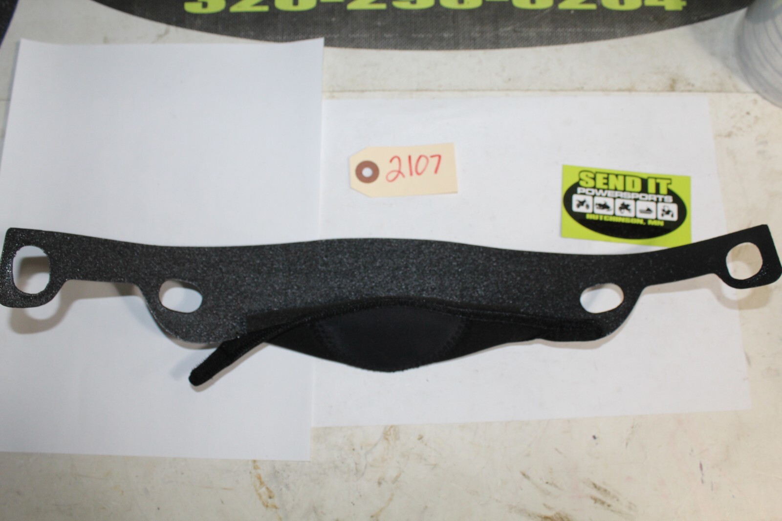 101	Gmax GM-76X	Breath Deflector 	72-3478
