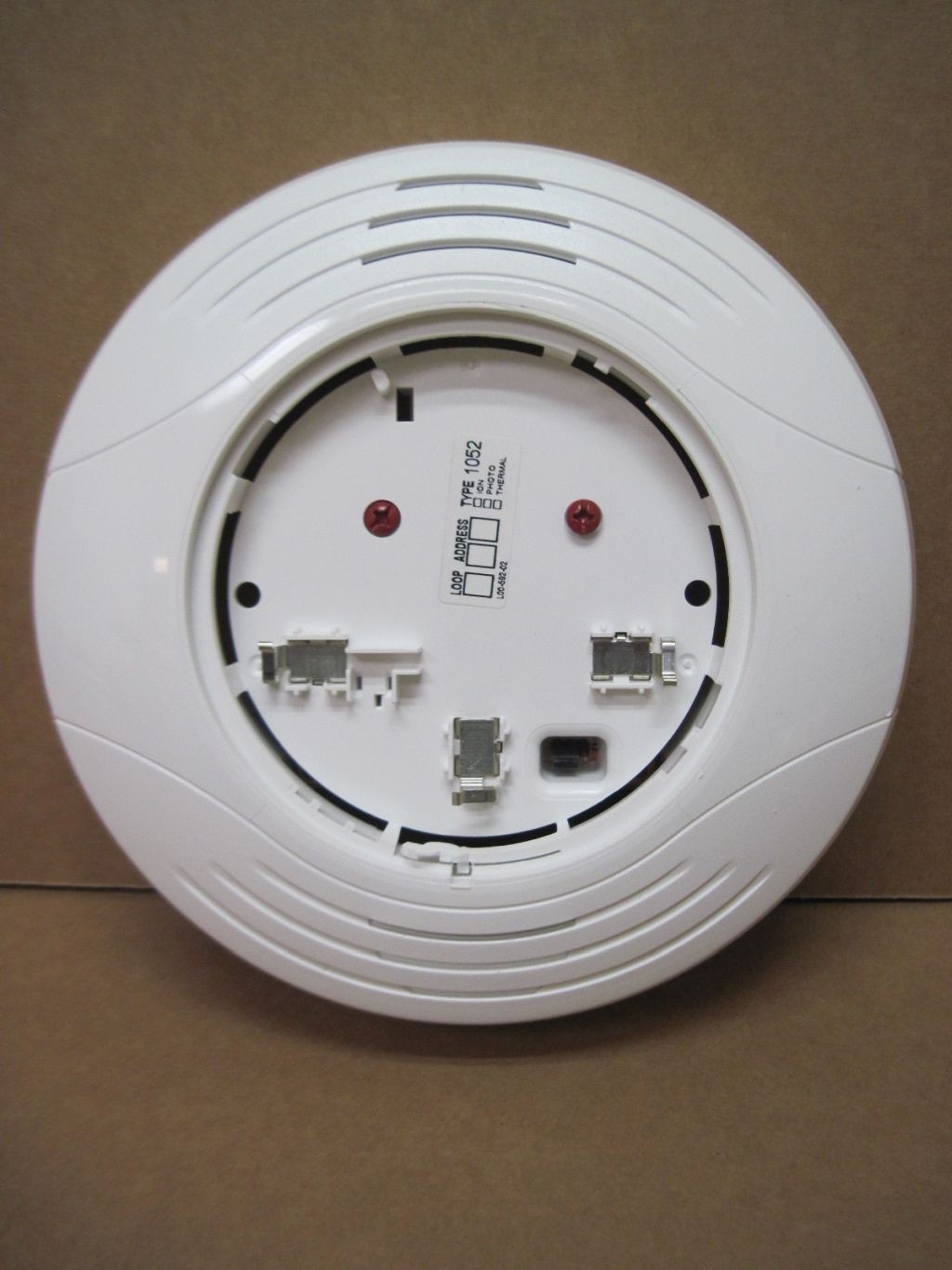 System Sensor B224RB-WH Plug in Relay Detector Base
