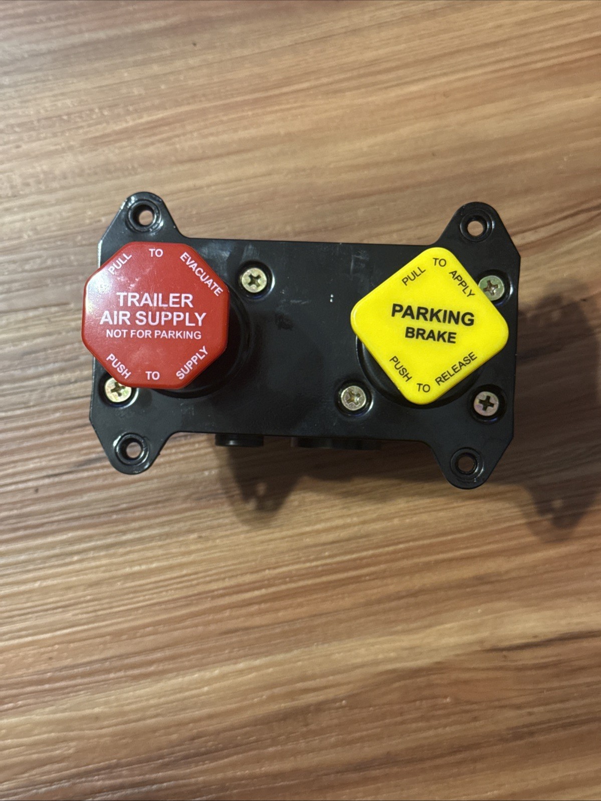 MV-3 Air Brake Control Valve, Replaces 800573