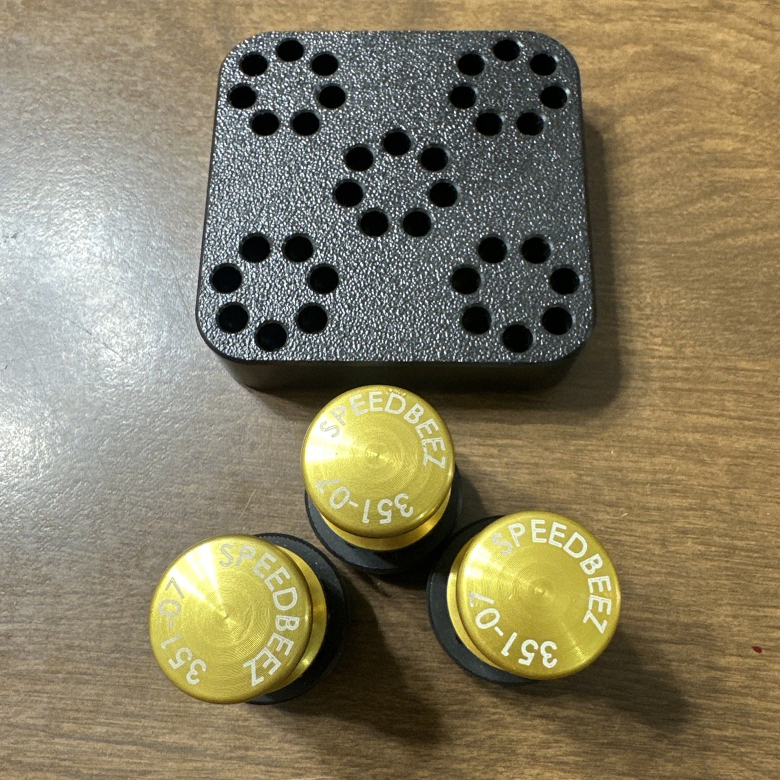3 Speed Beez Smith & Wesson 351 Speed Loaders & Loading Block 22 Magnum
