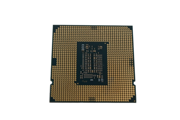 Intel Xeon W-1250 SRH48 3.30 GHz 6-Core Processor