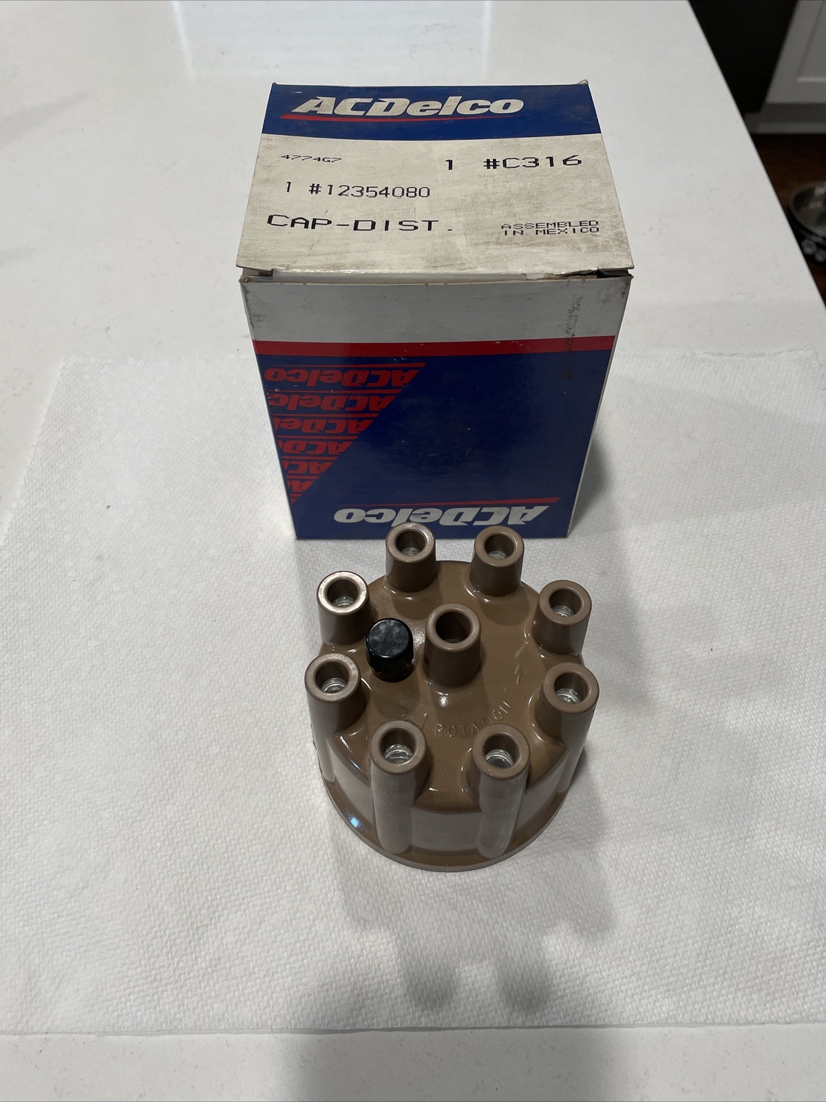 New AcDelco C316 V8 Distributor Cap 1961-75 Chrysler Imperial 65-76 Coronet
