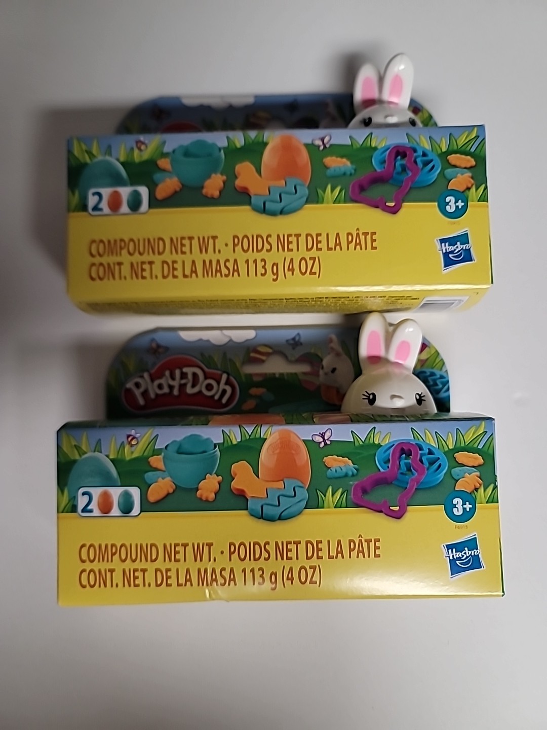Lot Of 2 Playdoh Springtime Pals EASTER Bunny Rabbit Egg Pk  2 Colors NIB NICE