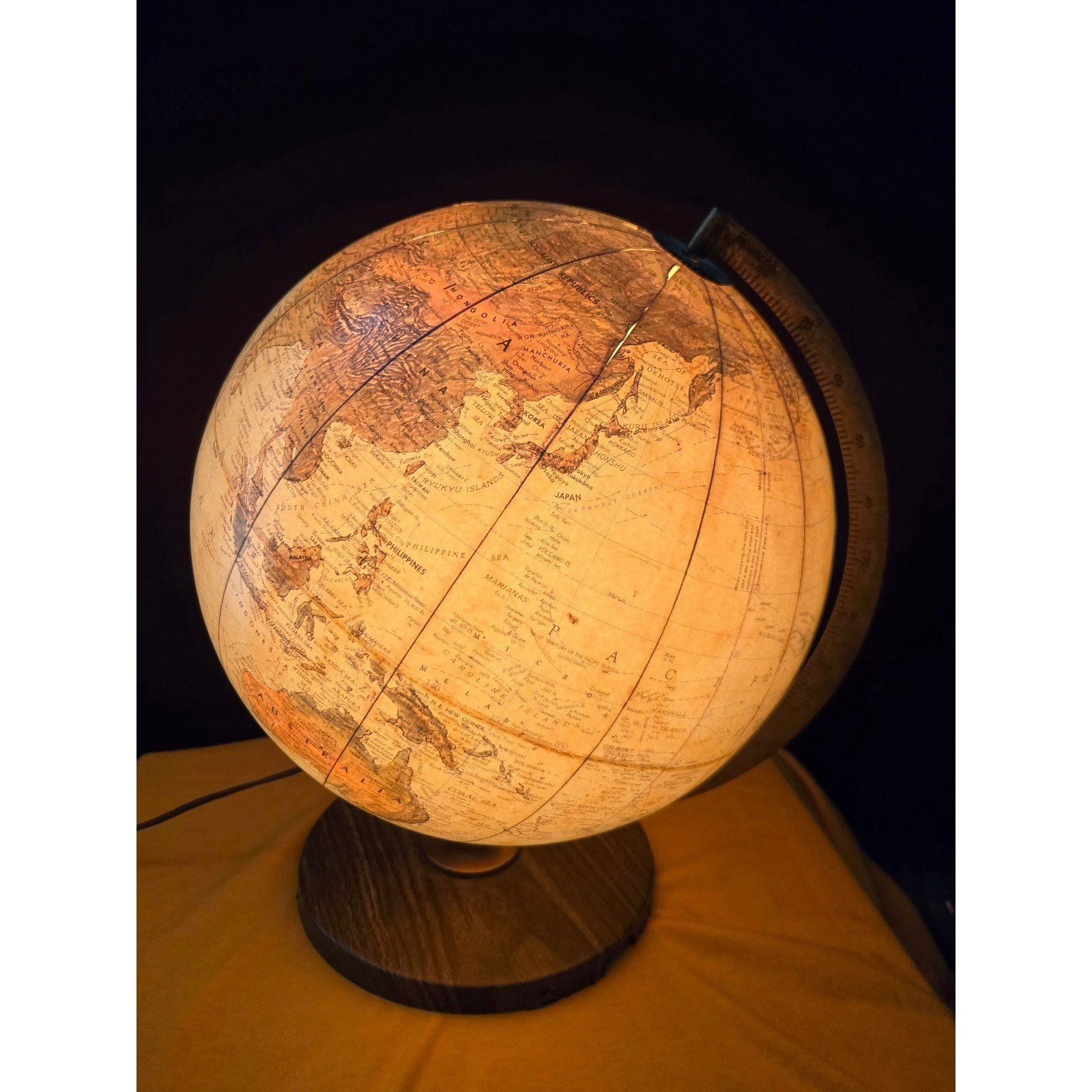Vintage Replogle Illuminated World Globe