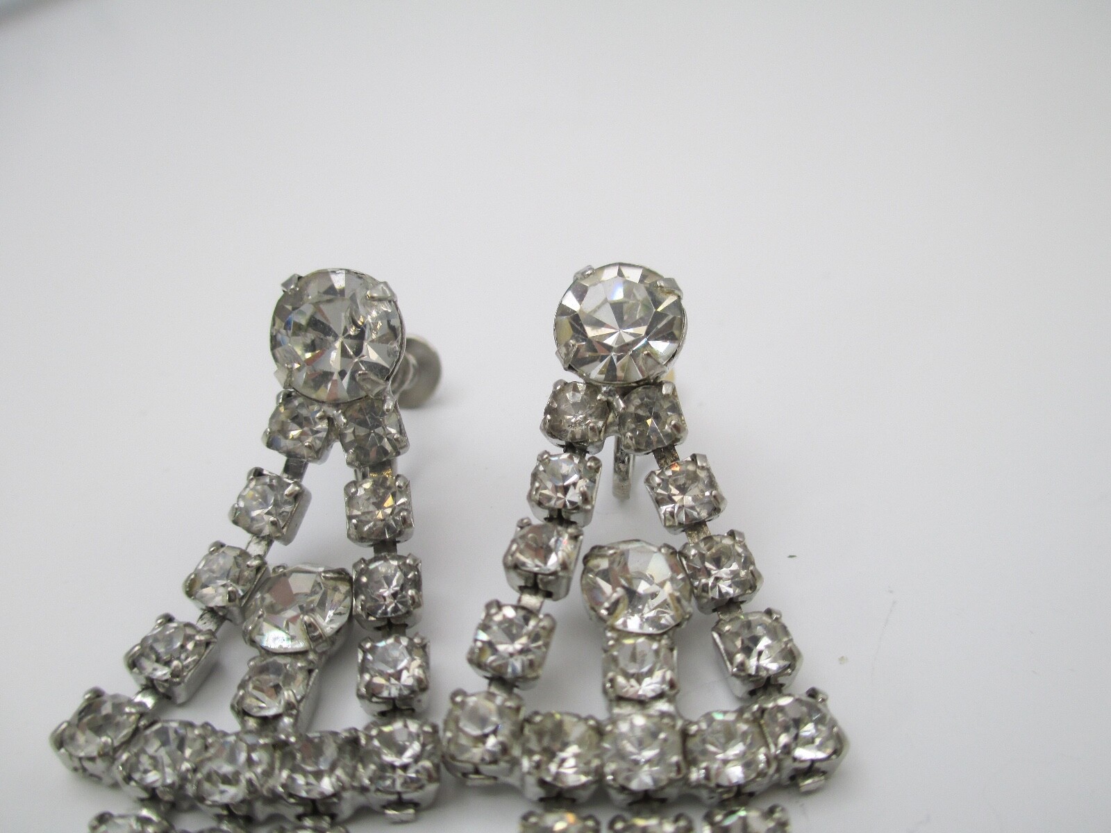 Vintage Rhinestone Cascade earrings Screw back Unsigned Dangles elegant