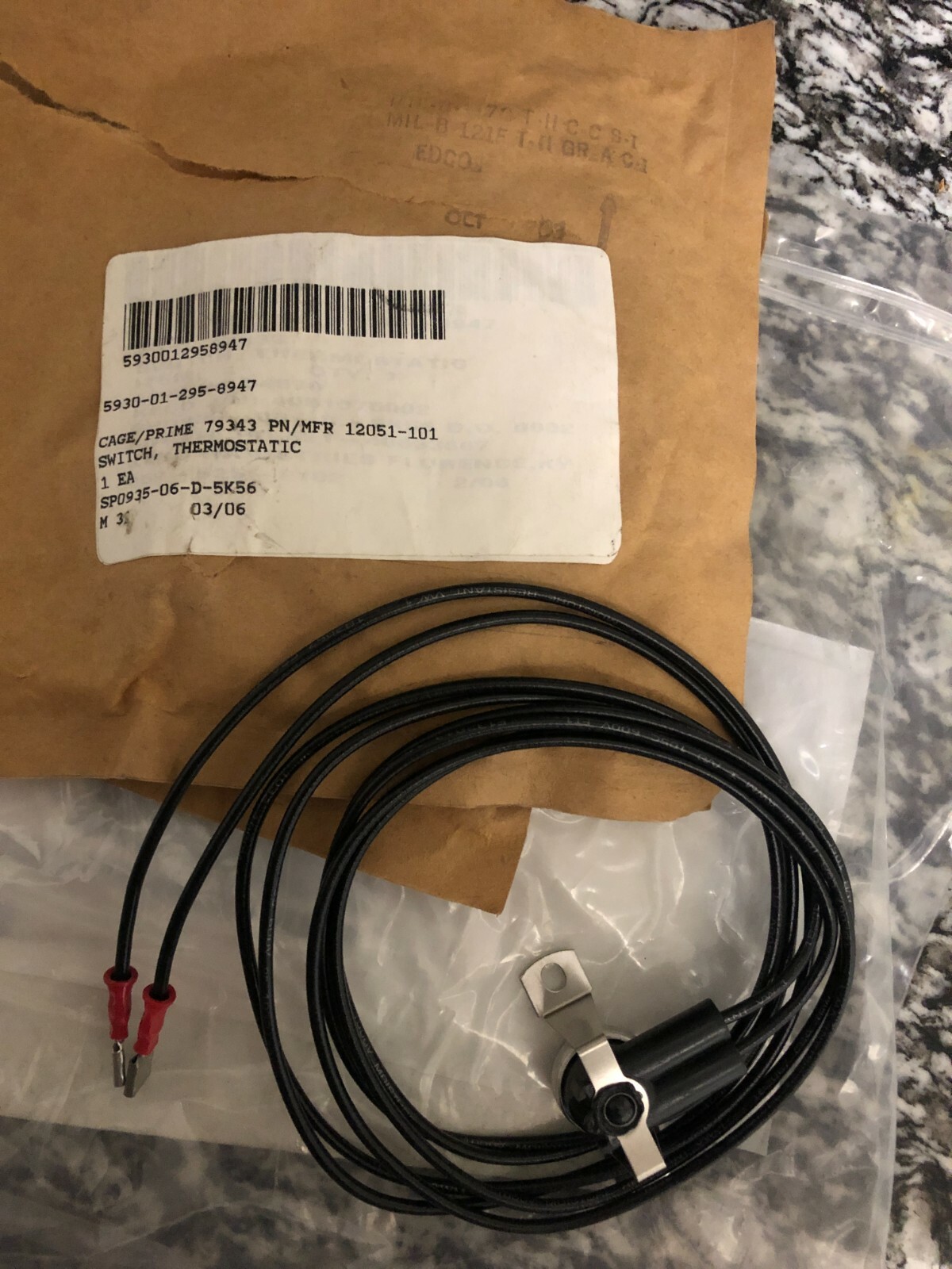 Thermostatic SWITCH 12051-101  5930-01-295-8947