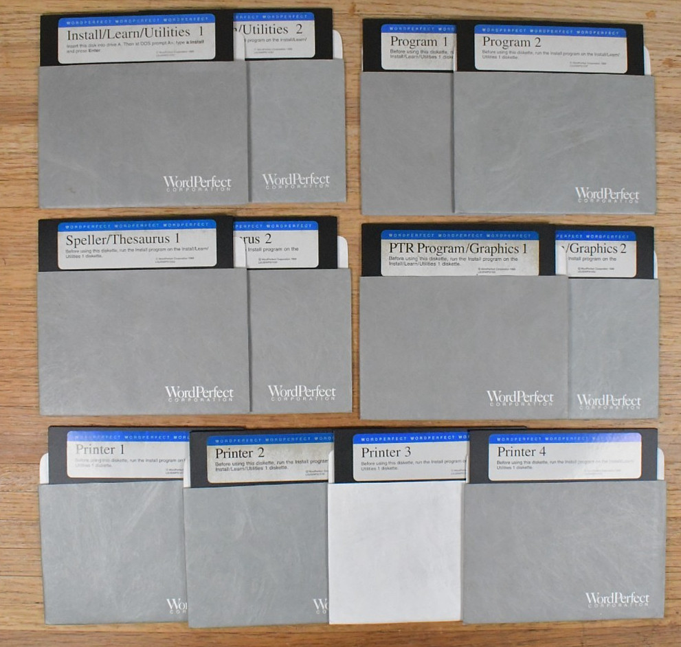 (12) Vtg 1989 WordPerfect 5.25" Floppy Disks Utilities Program PTR Graphics etc