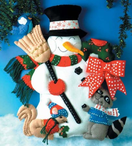 Design Works Crafts Inc WOODLAND FRIENDS SNOWMAN DOOR WALL HANGING KIT NEW
