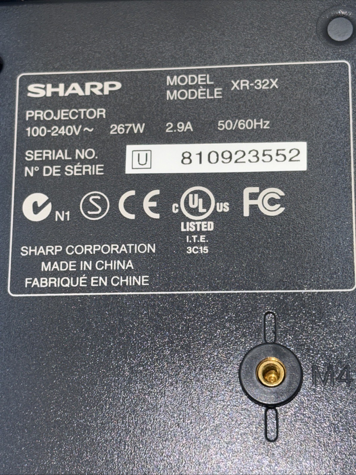 Sharp XR-32X DLP Multimedia Projector - Original Box