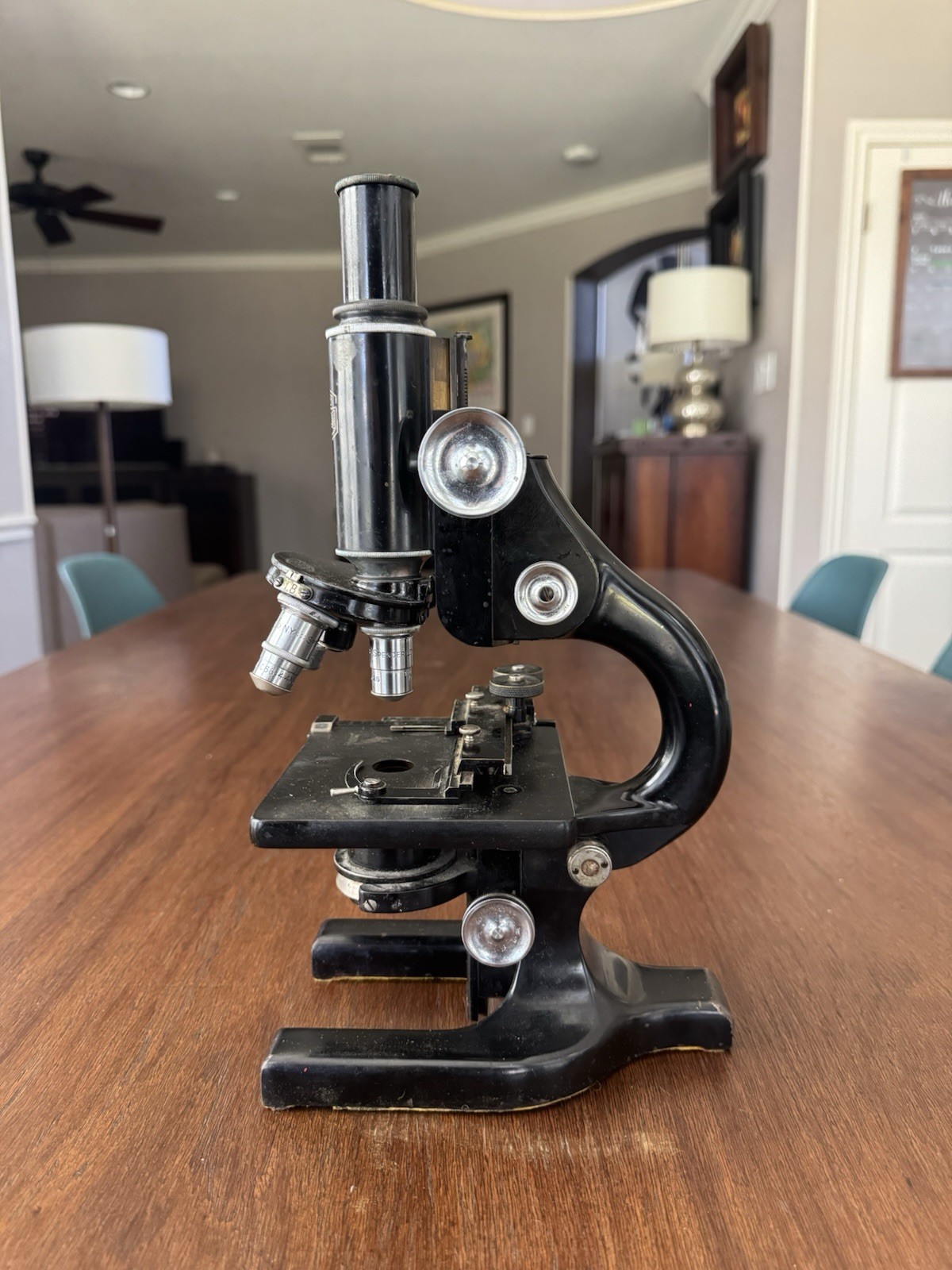 WWII-Era Spencer Microscope – Complete Set w/ Wood Case – Pathologist Use