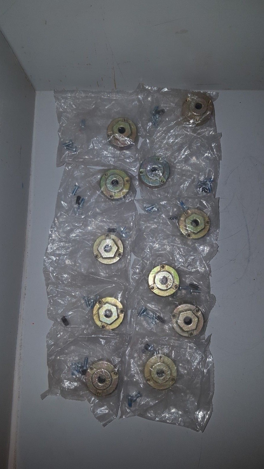 Lot of 11 Lau Interchangeable Hub, 3/8"