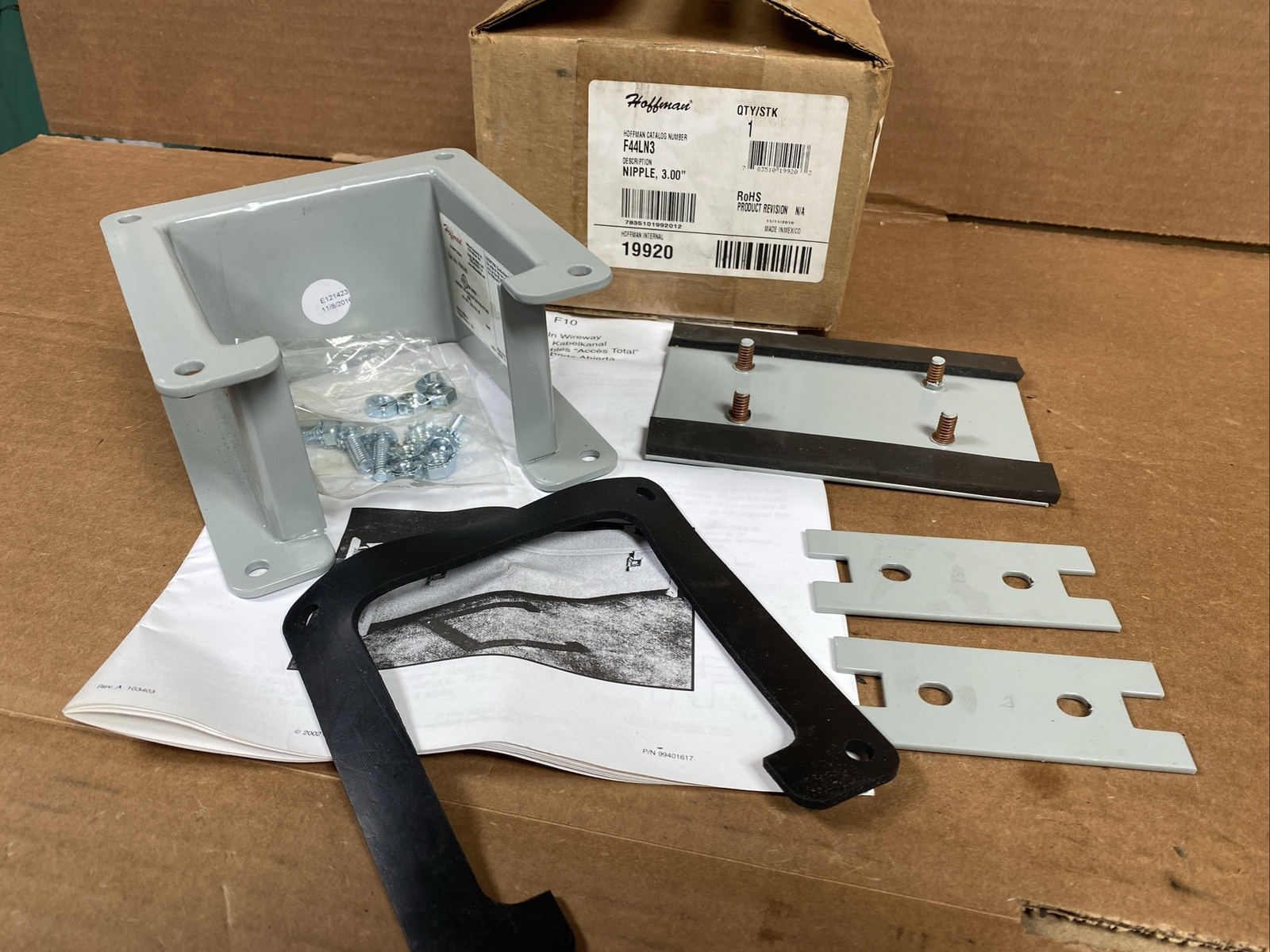 NEW Hoffman F44LN3 Nipple 3.00” Lay-in Wireway 4”x4”x3” 19920 FAST SHIPPING NIB
