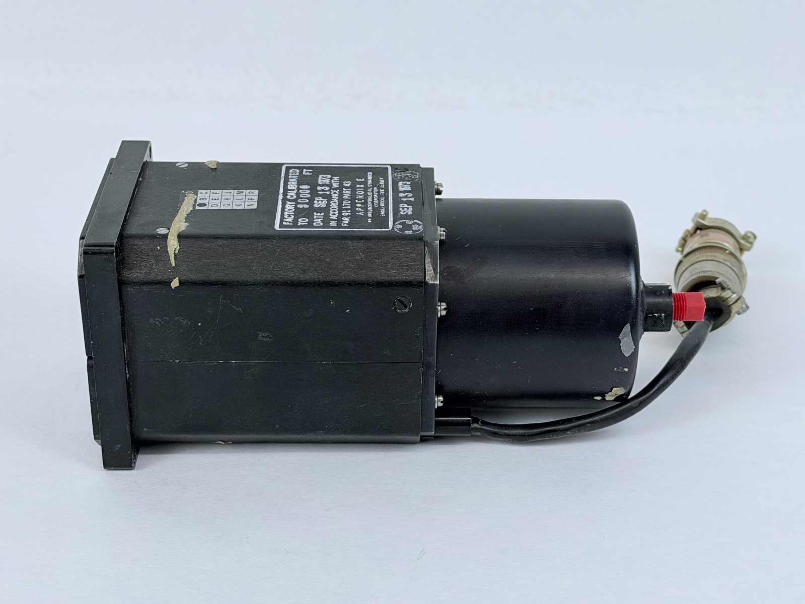 Encoding Altimeter Intercontinental Dynamics EAI-153-14000 Vintage 1973 Avionics