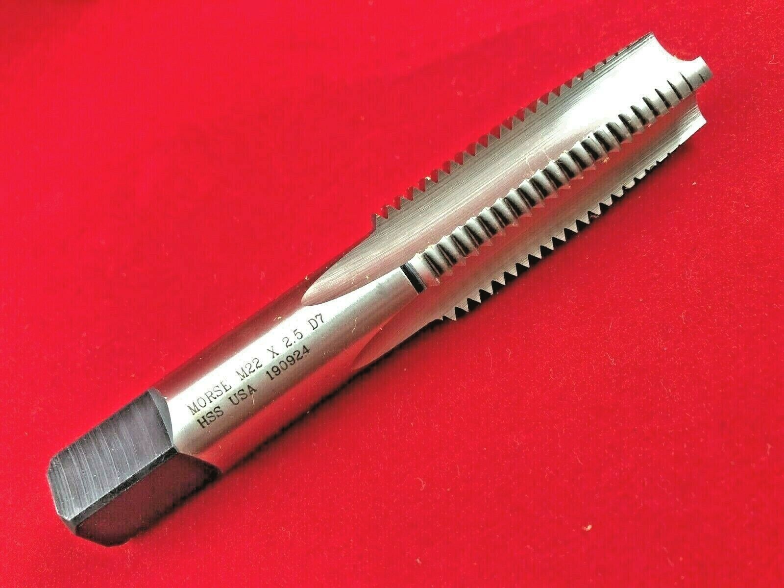 M22 X 2.5 Taper Tap 22MM Morse MT3838168 HSS Starter Tap 4FL RH D7 USA Metric
