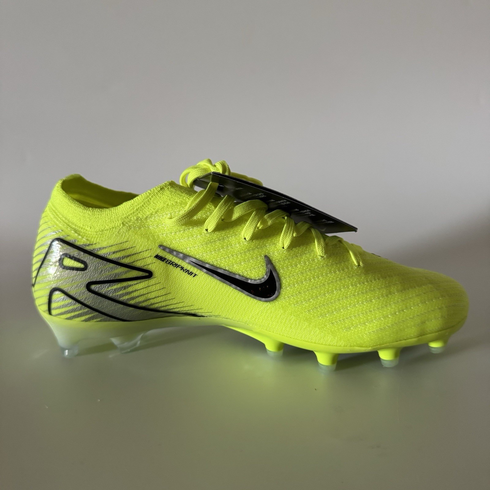 Nike Mens 5/Women 6.5 Mercurial Vapor 16 Elite AG Soccer Cleats Volt FQ8693-700