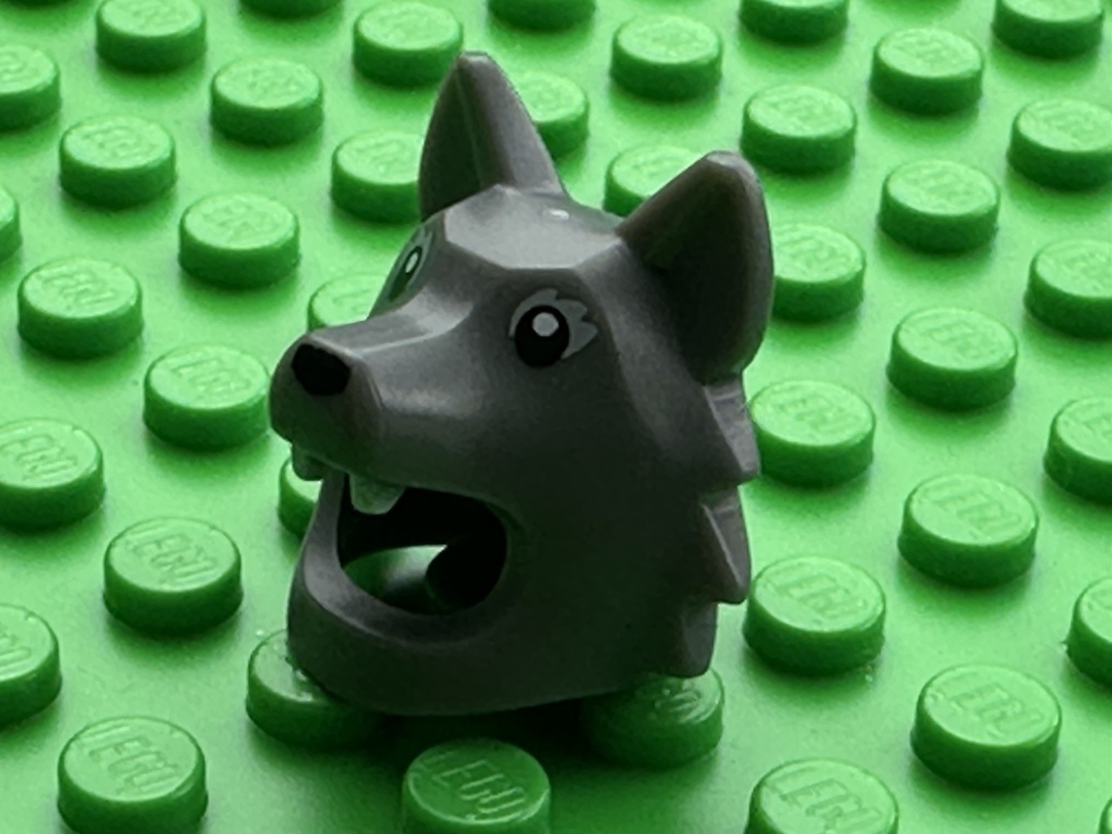 Lego Minifigure Headgear Hat From Set 71034 (Wolf Costume)