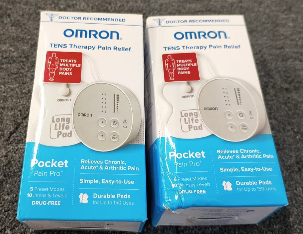 Lot of 2 - Omron Therapy Pain Relief Pocket Massage Pads Device PM400 - OBN , O2