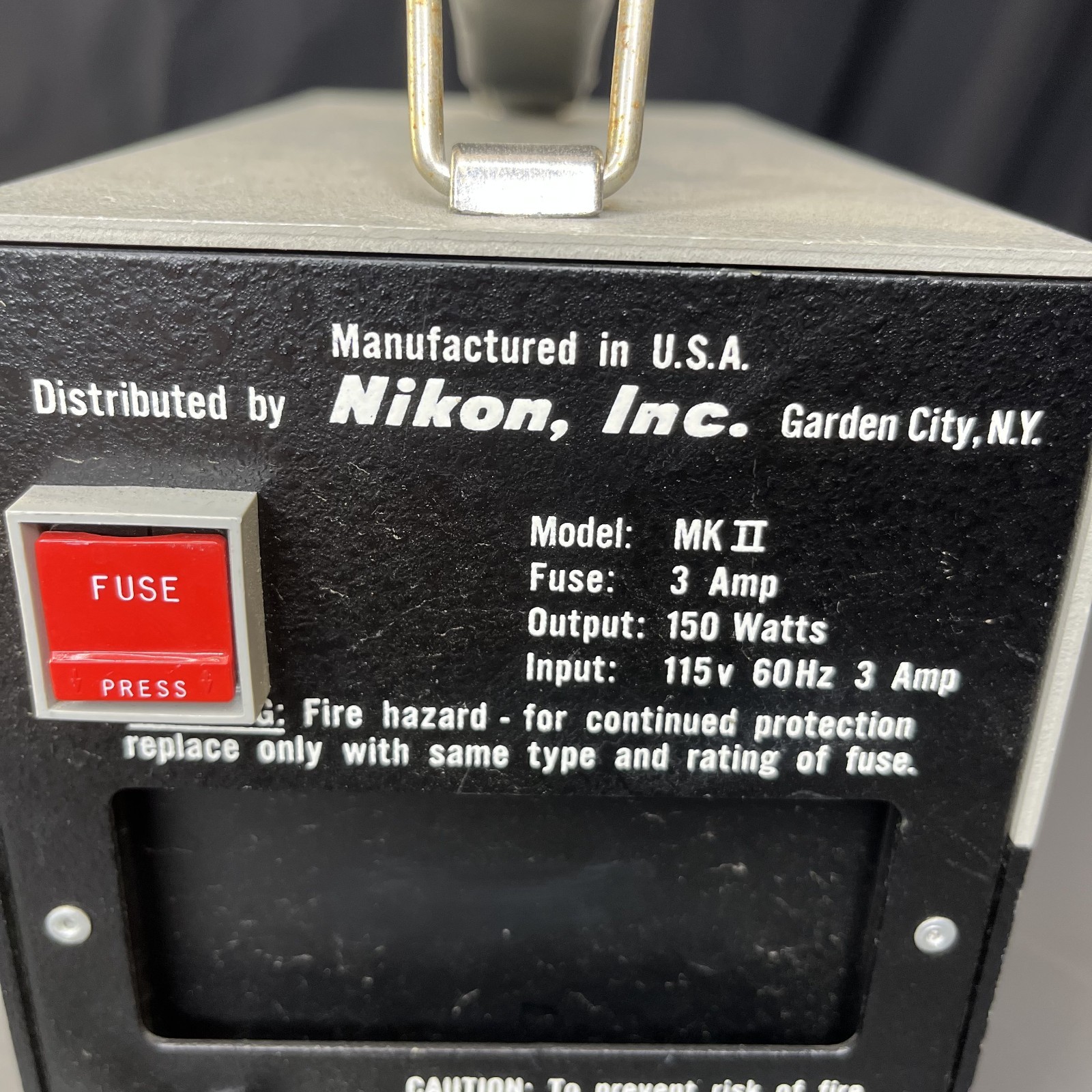 Nikon MK II Fiber Optic Microscope Illumination Light Source 150W, 115VAC