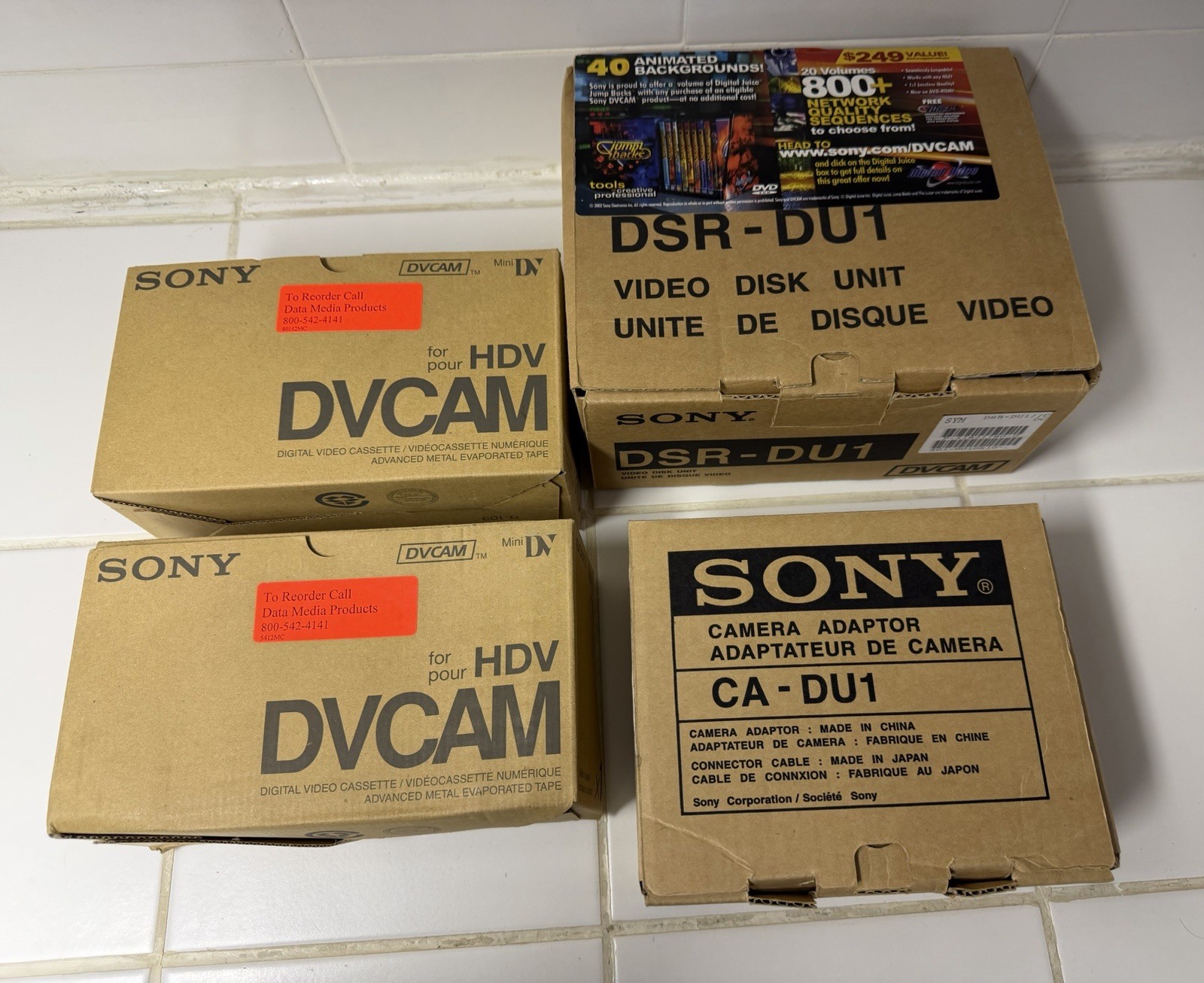 SONY DSR-DU1 + CA-DU1 + PDVM-32N/3 Compact Videodisk Unit Bundle