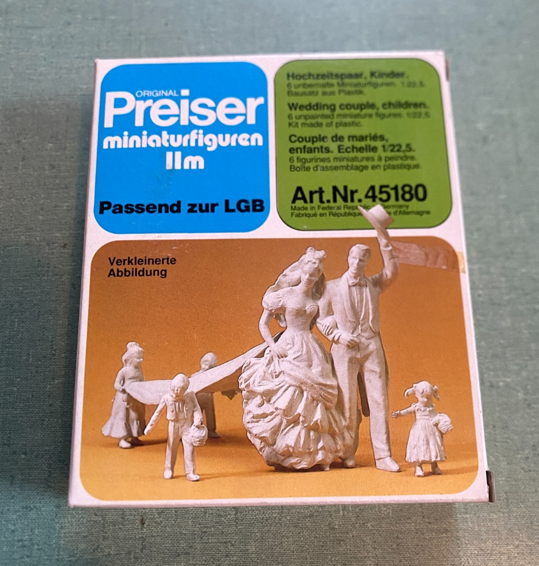 NOS Preiser #45180 Bride & Groom Wedding Couple w/Children Figure Kit US Seller
