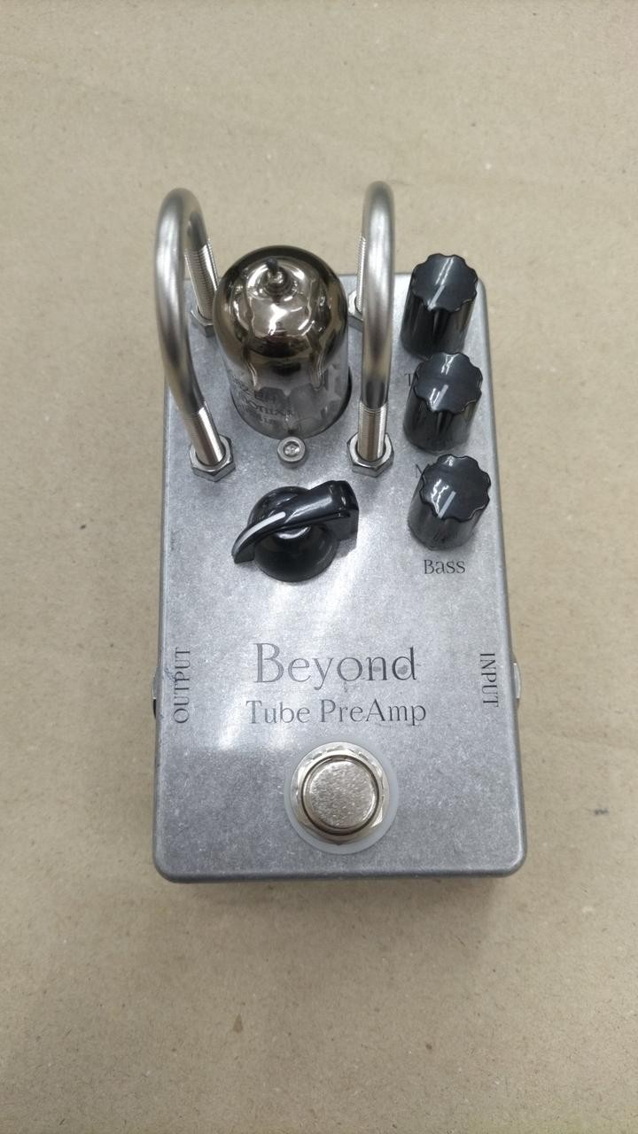 Beyond Tube Pre Guitar Vacuum Tube Preamp/Booster Used