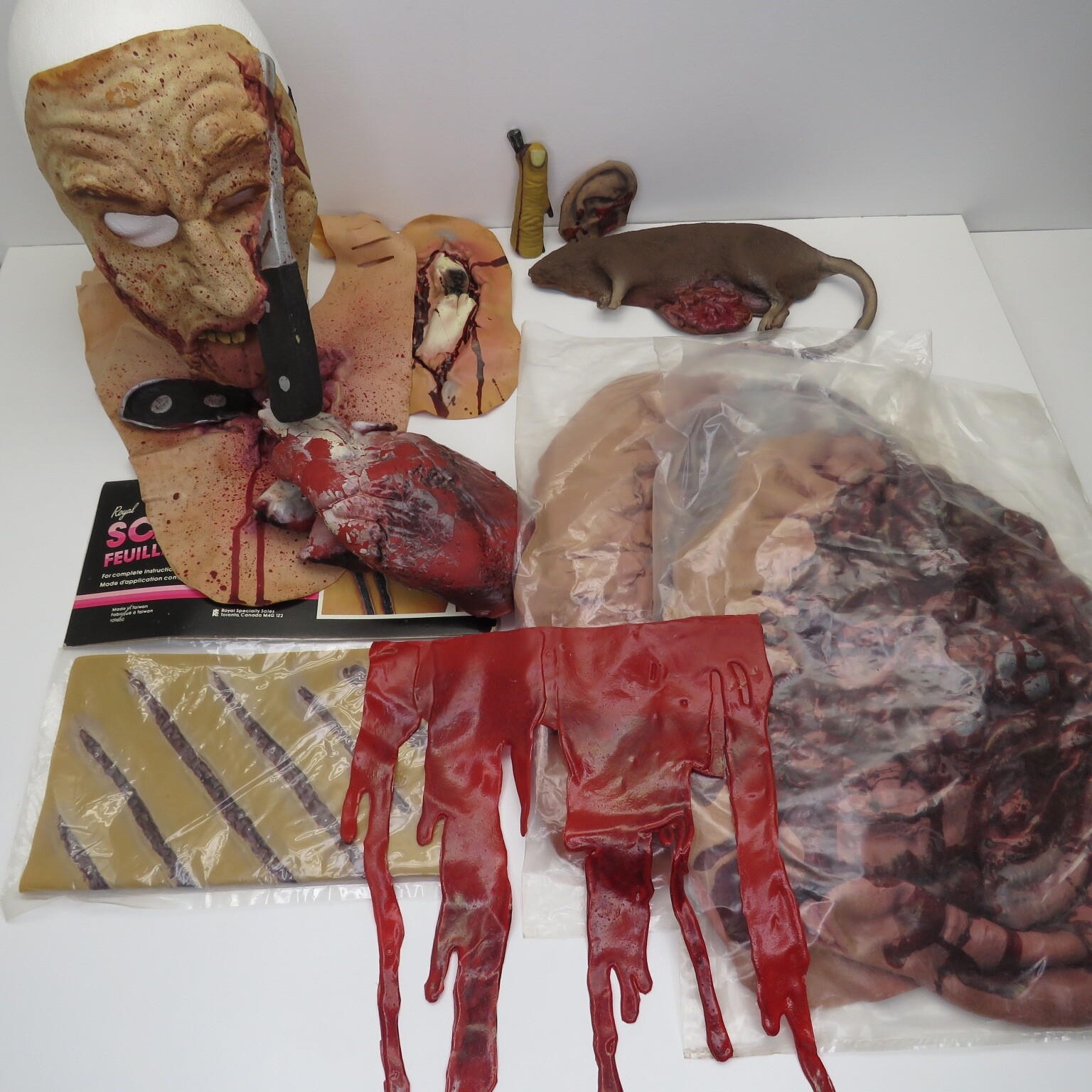 Lot of Lifesize Rubber Gross Out Scary Halloween Horror Costume Props & Mask