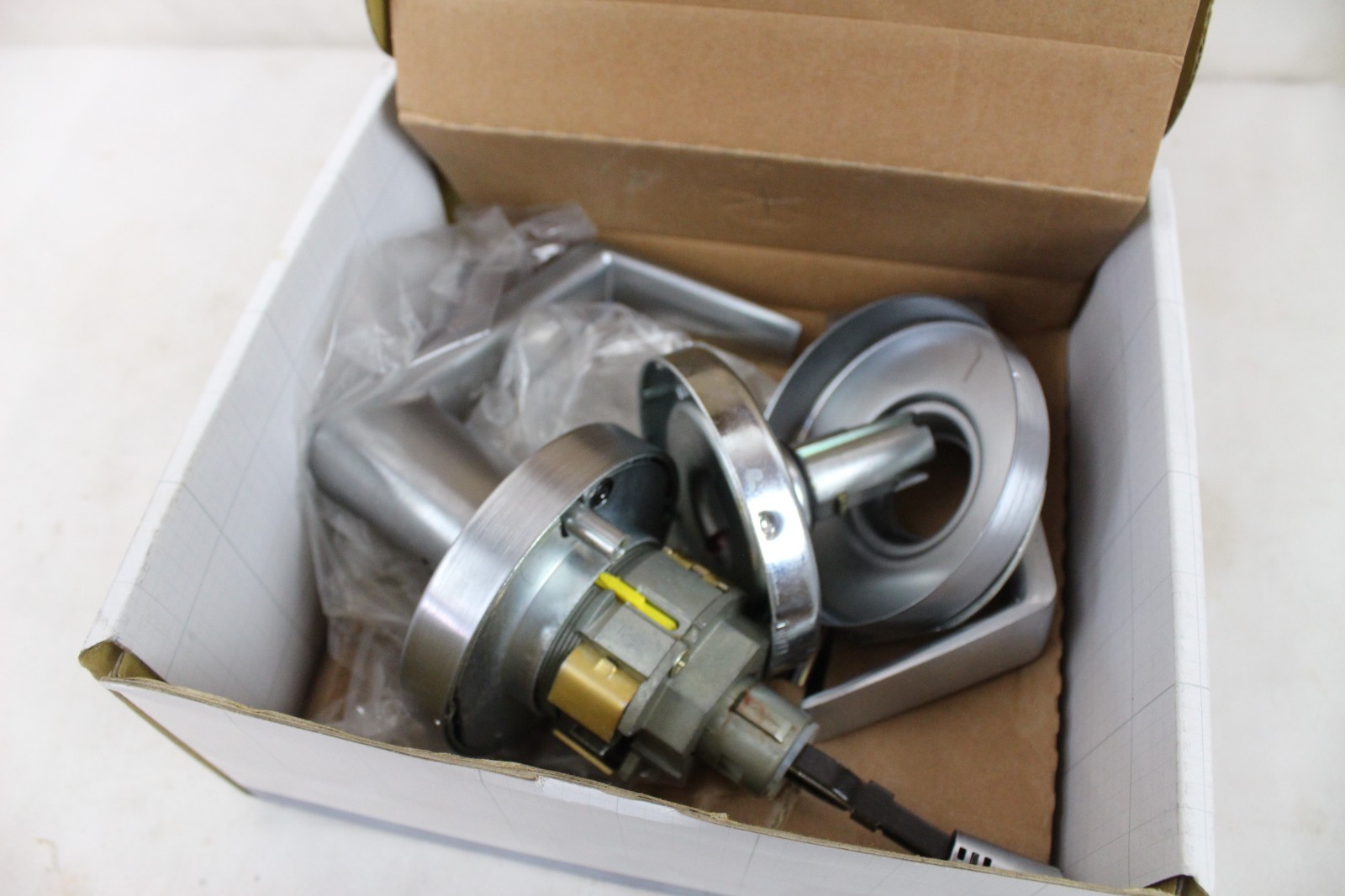 General Lock Grade 2 Lever 626 L253S 626 C LL ANSI Satin Chrome US26D CS303002