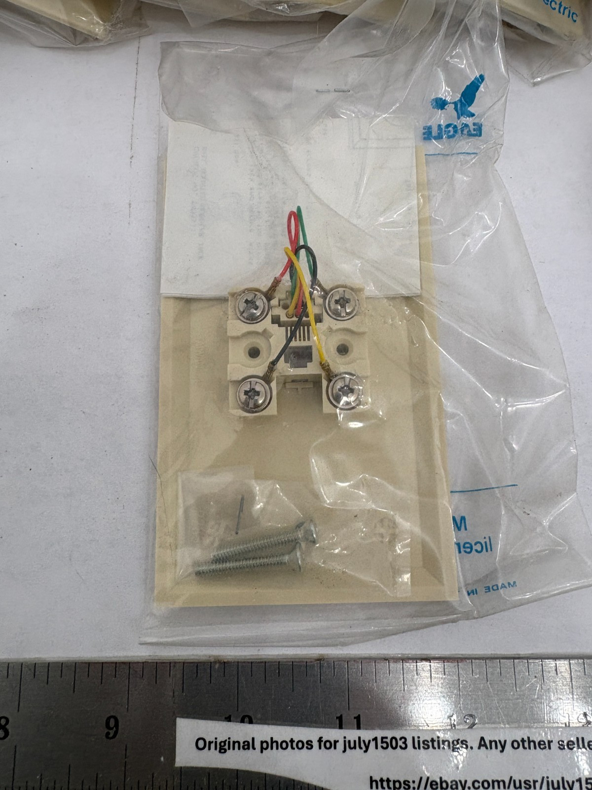 (10) NEW Eagle Modular Flush Mount Jack 4-Conductor - IVORY - TWD3531V-BOX