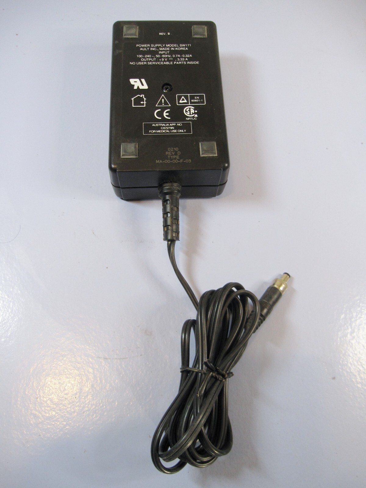 AULT SW171 Medical Display Monitor Power Supply, 100-240V, 9V / 3.33A